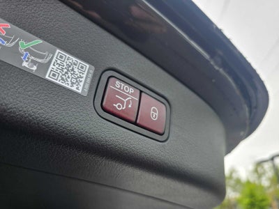 2026 Mercedes-Benz GLC 300 SUV