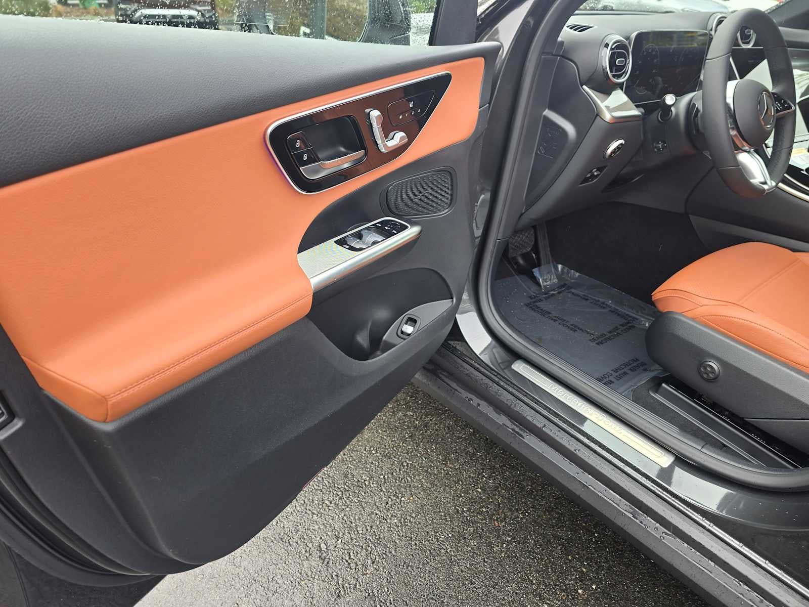 2026 Mercedes-Benz GLC 300 SUV
