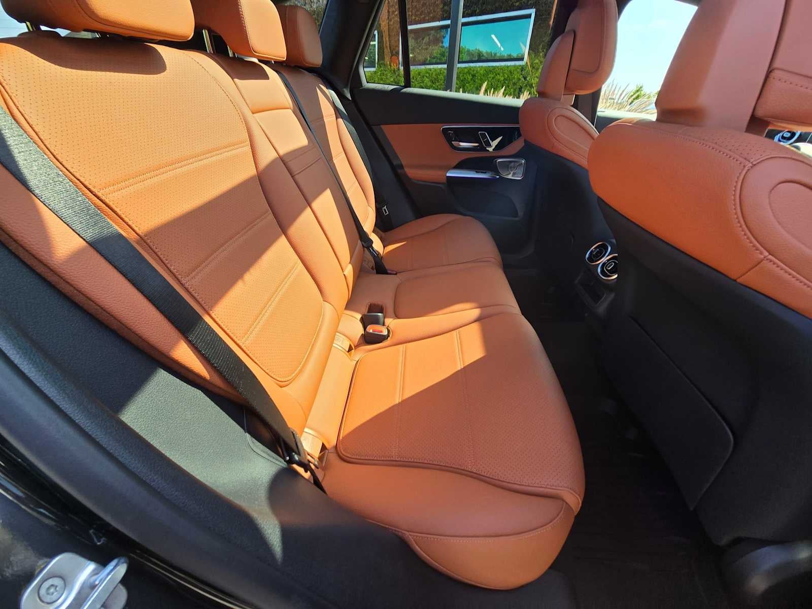 2026 Mercedes-Benz GLC 300 SUV