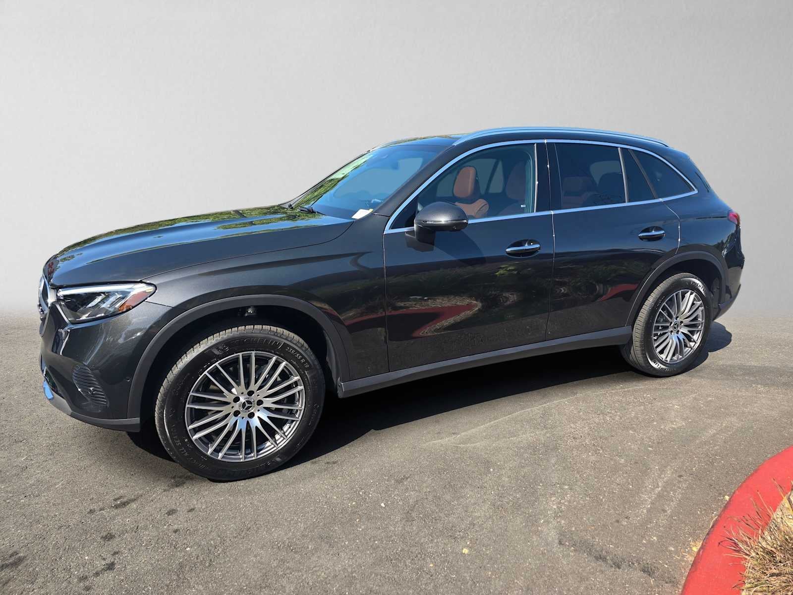 2026 Mercedes-Benz GLC 300 SUV