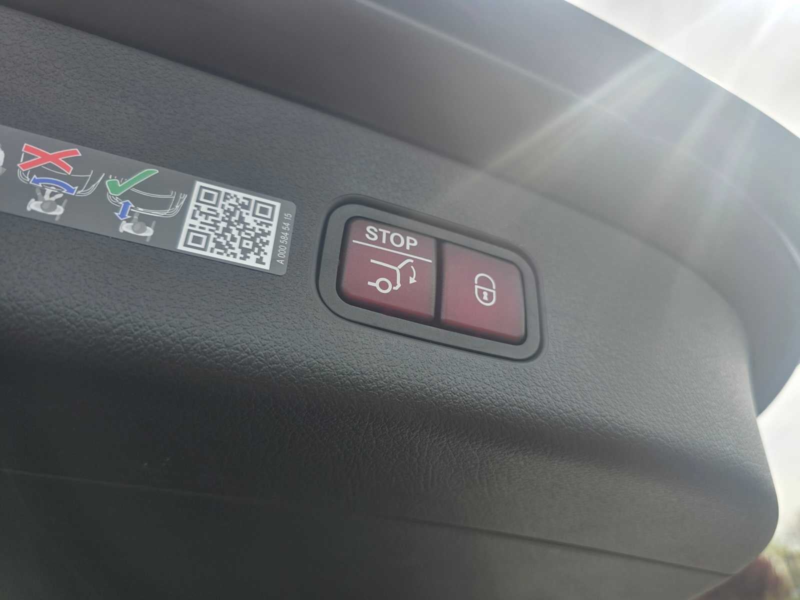 2026 Mercedes-Benz GLC 300 SUV