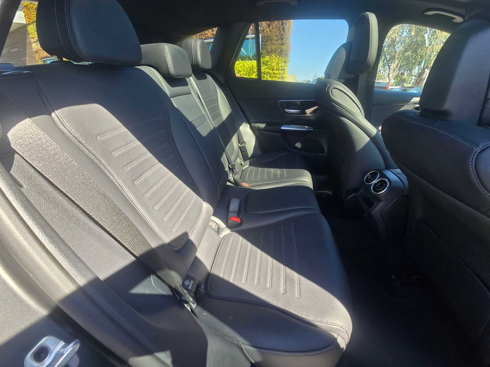 2026 Mercedes-Benz GLC 300 SUV