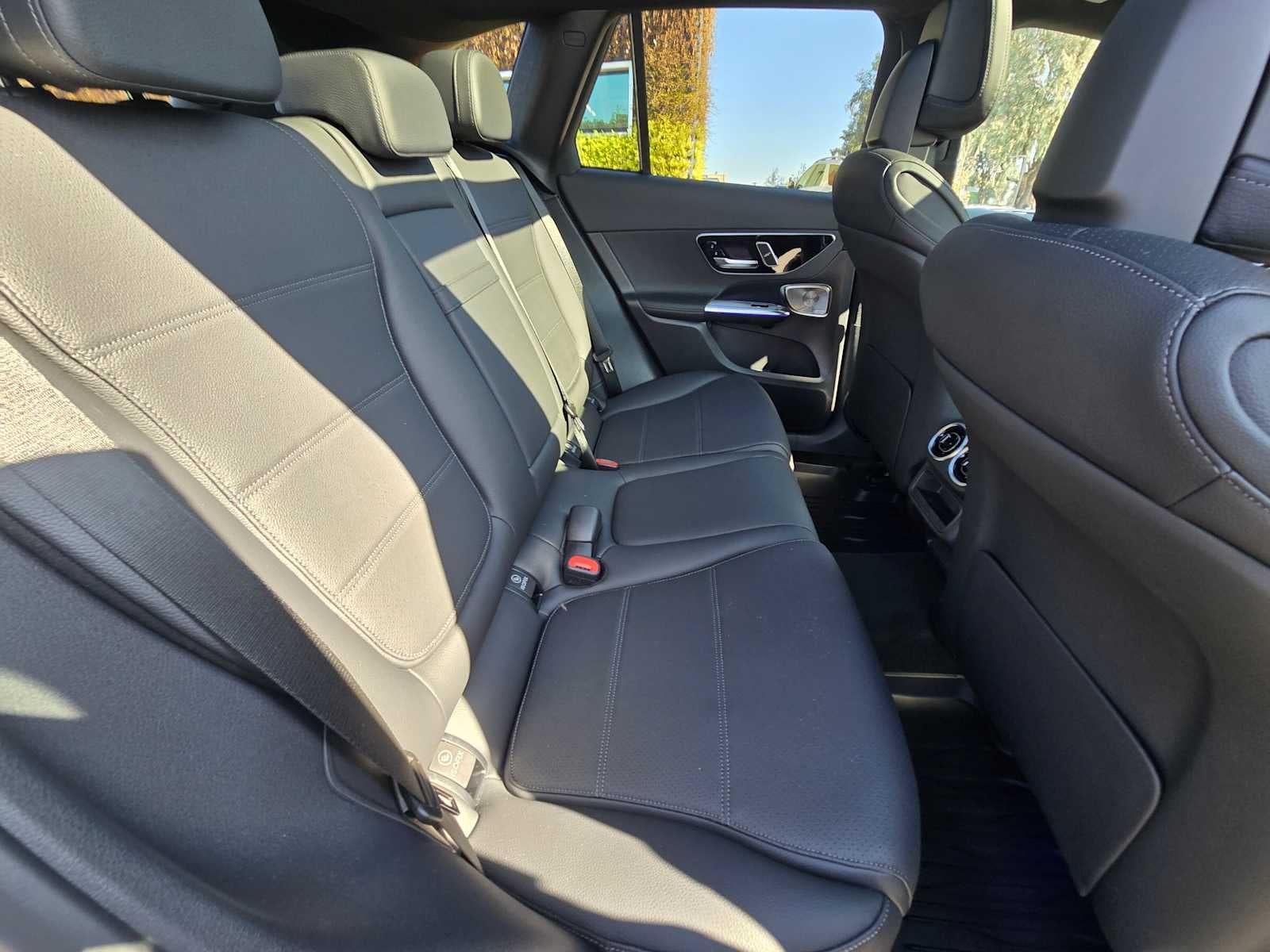 2026 Mercedes-Benz GLC 300 GLC 300