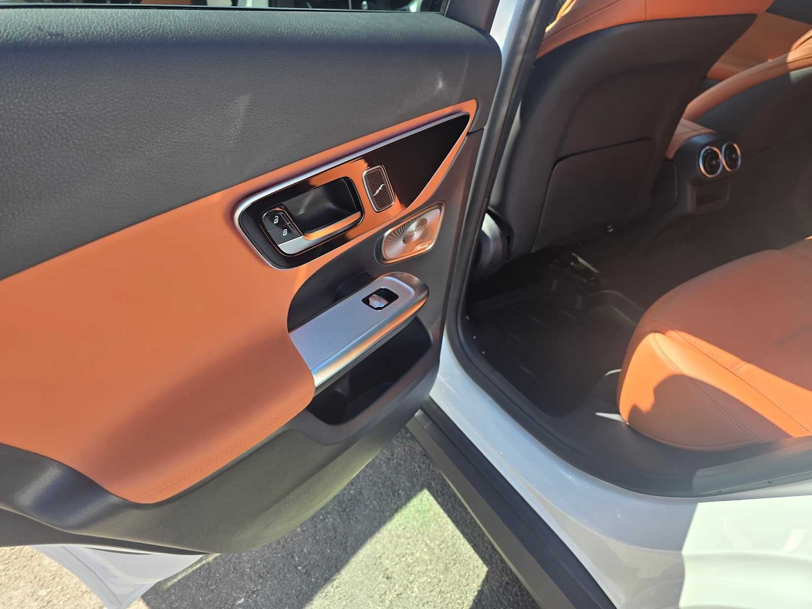 2026 Mercedes-Benz GLC 300 SUV