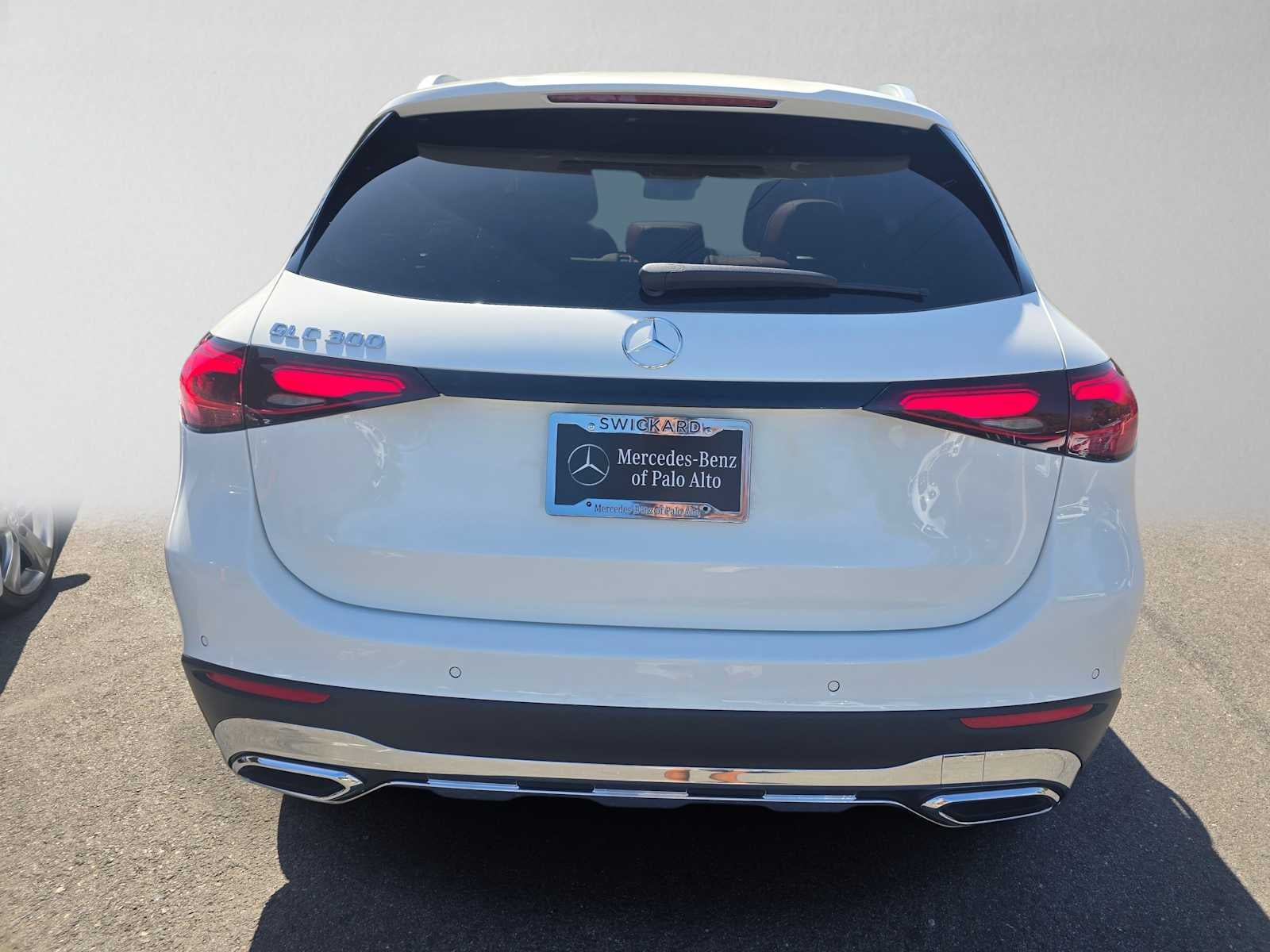 2026 Mercedes-Benz GLC 300 SUV
