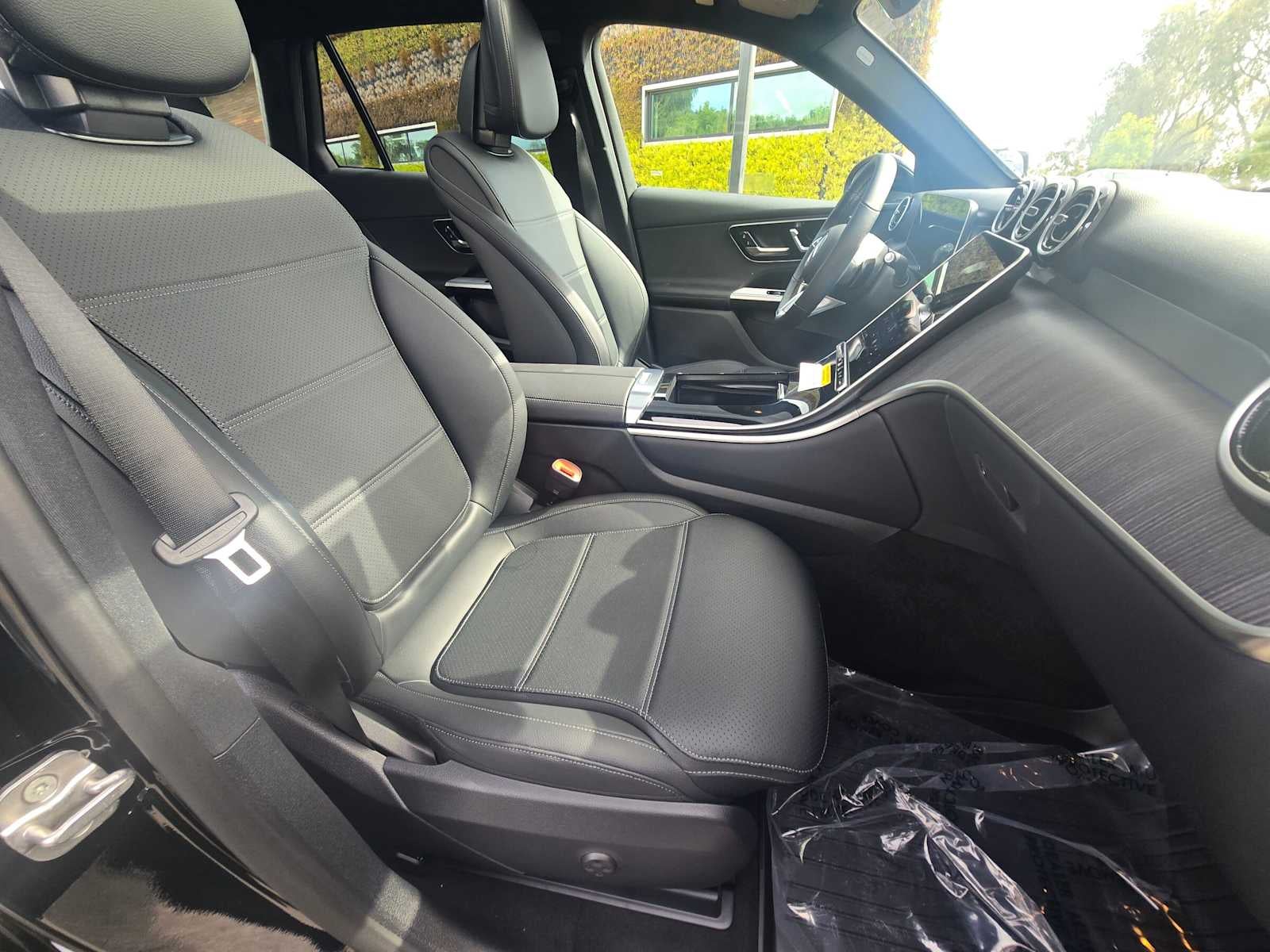 2026 Mercedes-Benz GLC 300 SUV