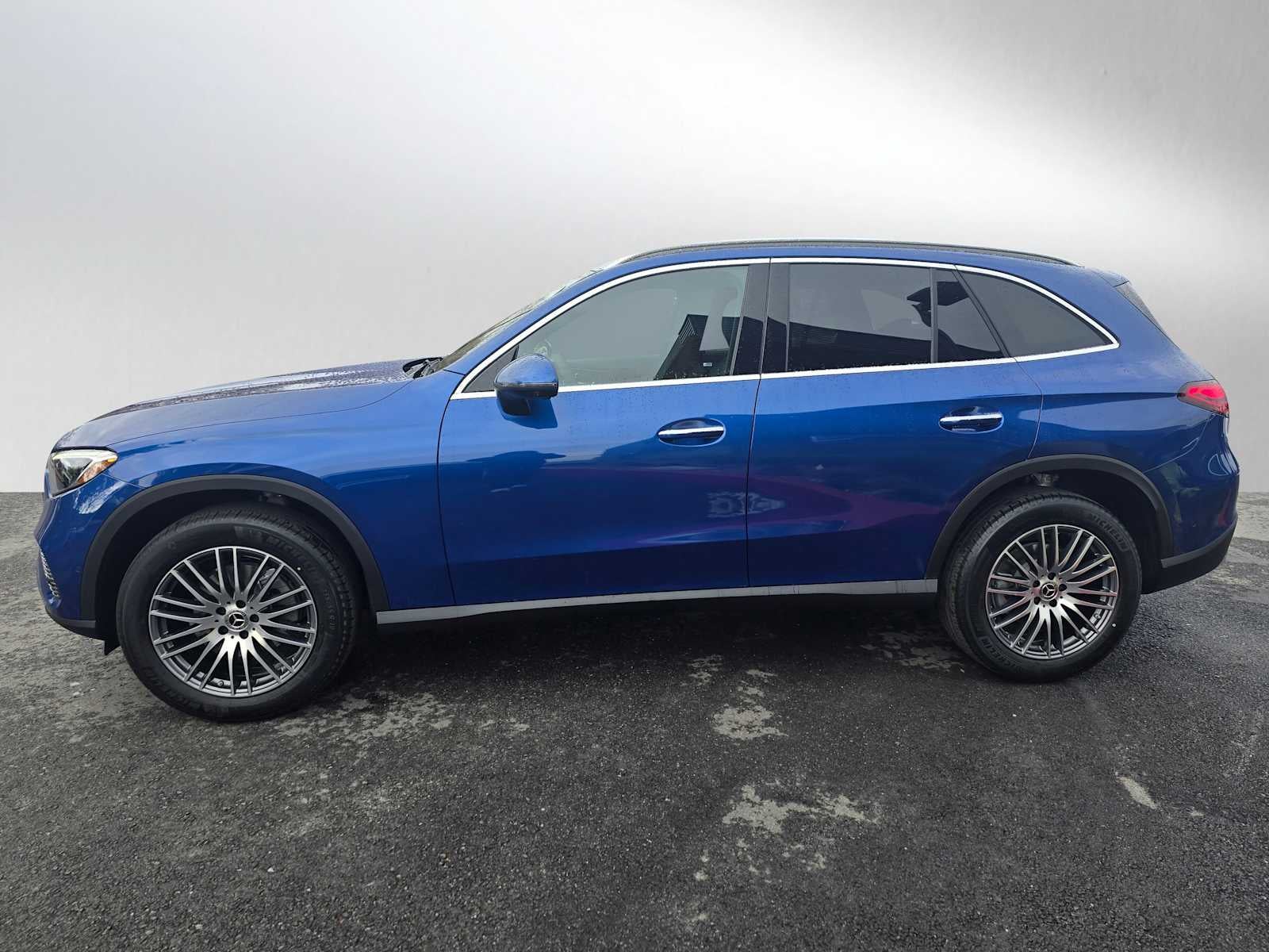 2026 Mercedes-Benz GLC 300 GLC 300