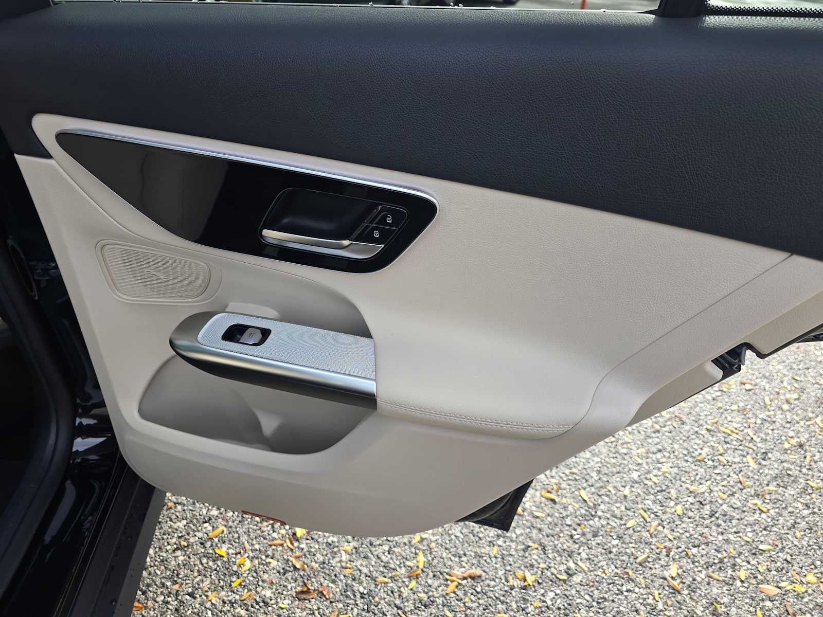 2026 Mercedes-Benz GLC 300 SUV