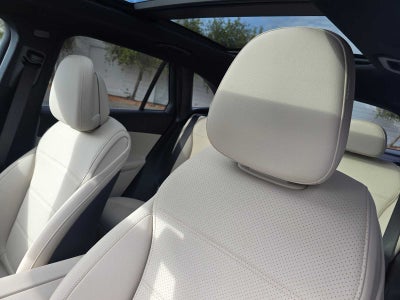 2026 Mercedes-Benz GLC 300 SUV