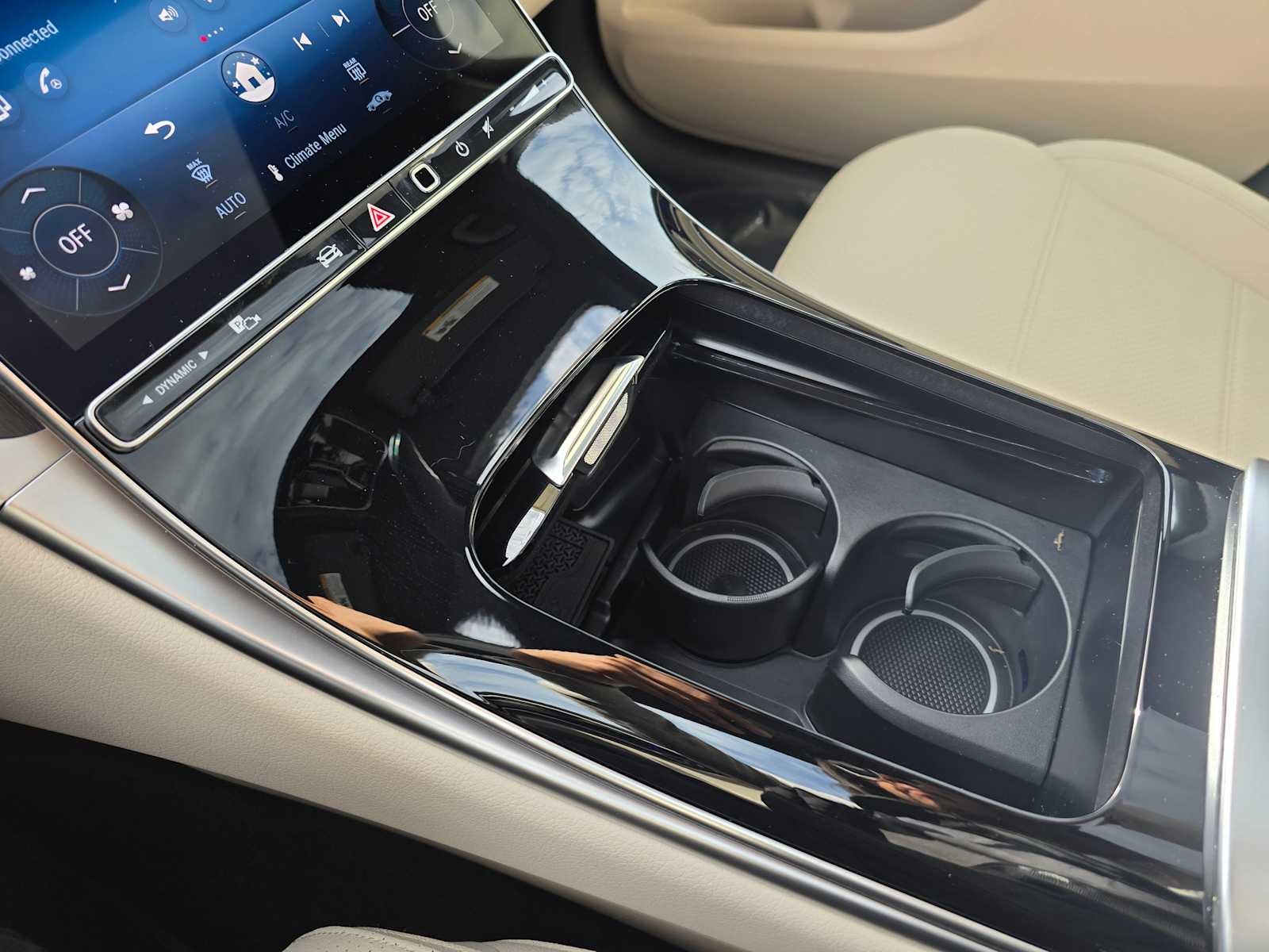 2026 Mercedes-Benz GLC 300 SUV