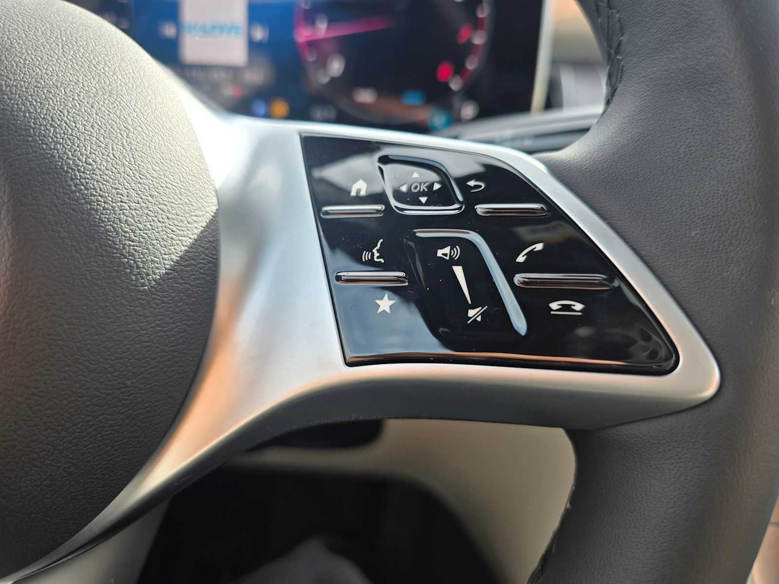 2026 Mercedes-Benz GLC 300 SUV