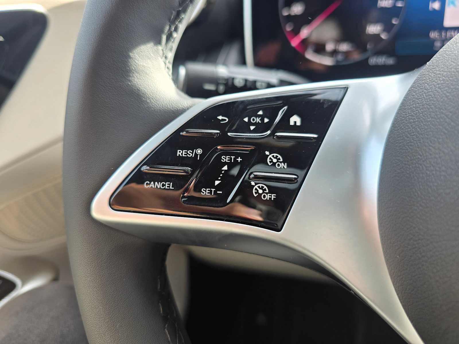 2026 Mercedes-Benz GLC 300 SUV