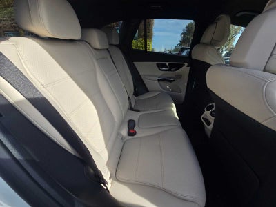 2026 Mercedes-Benz GLC 300 SUV