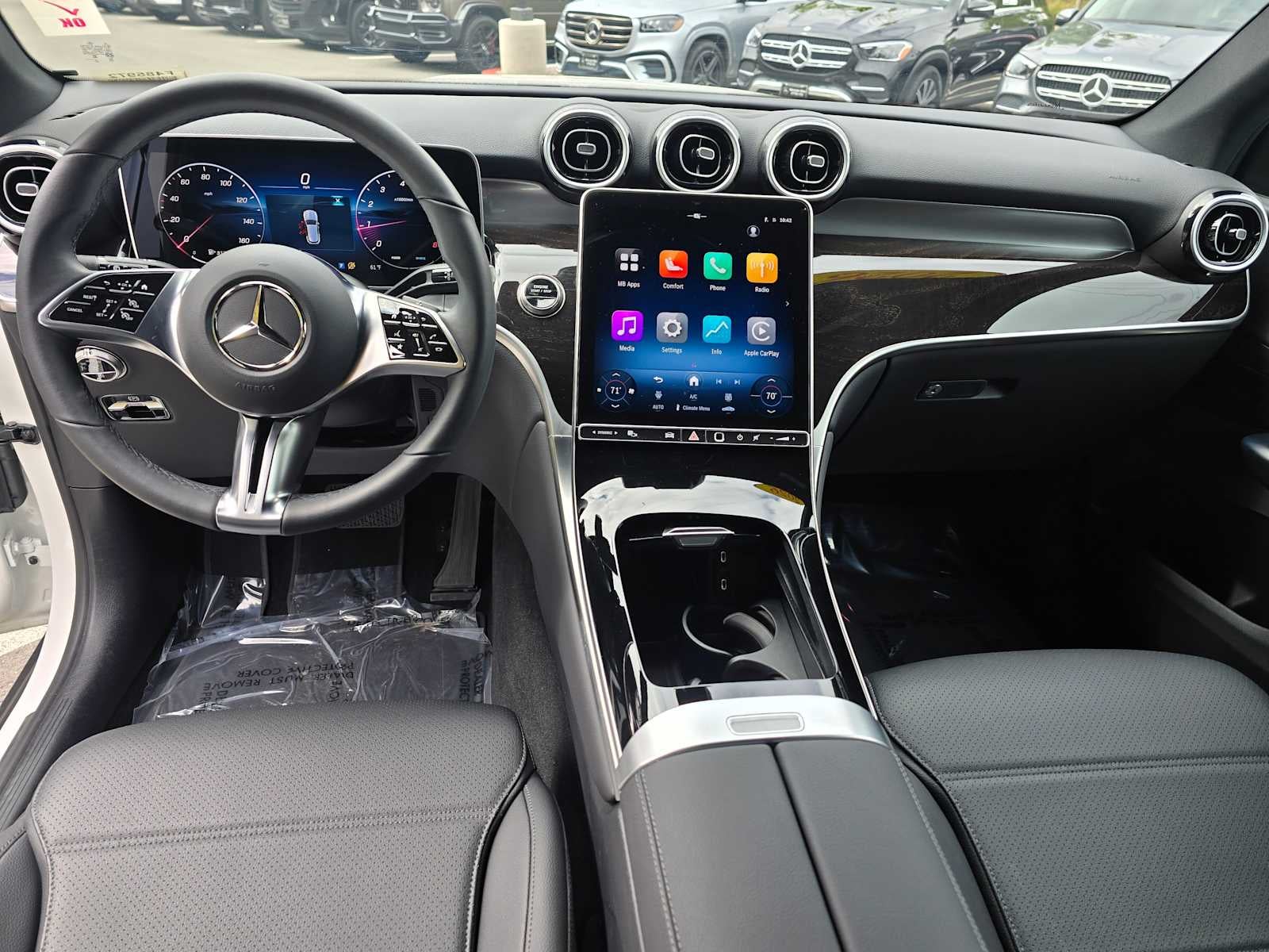 2026 Mercedes-Benz GLC 300 SUV