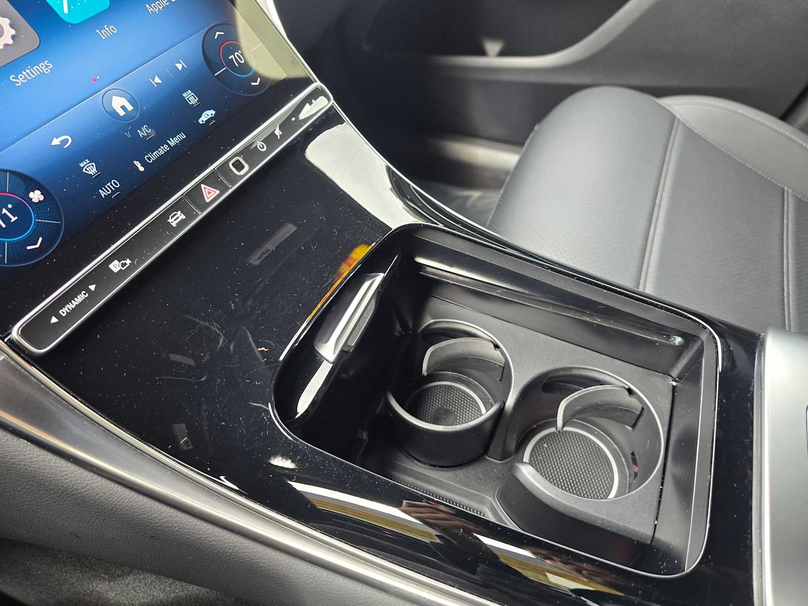 2026 Mercedes-Benz GLC 300 SUV