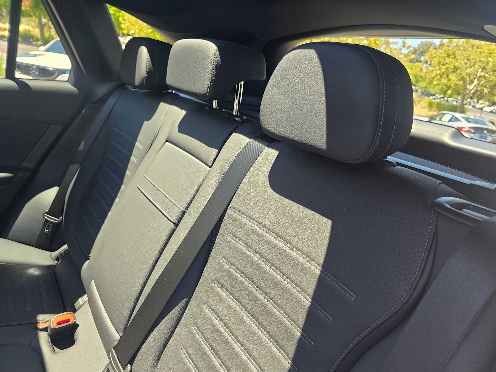 2026 Mercedes-Benz GLC 300 SUV