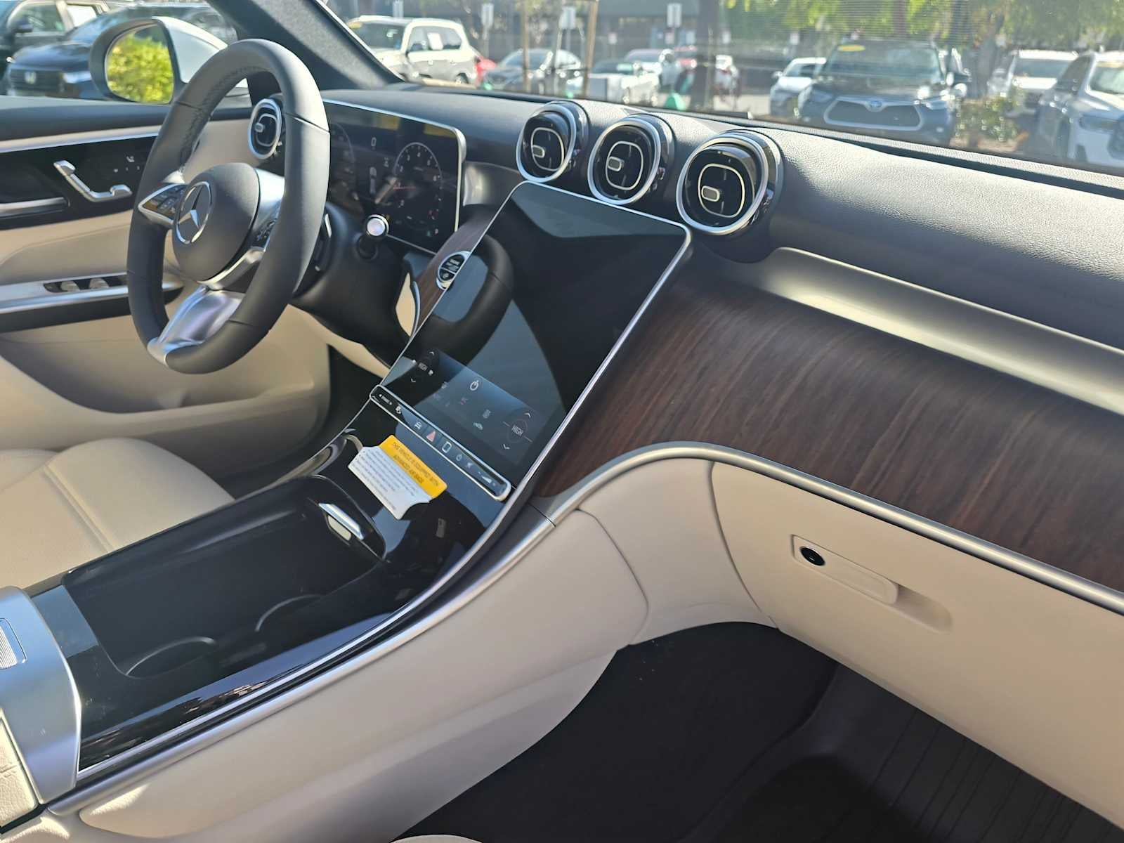 2026 Mercedes-Benz GLC GLC 300