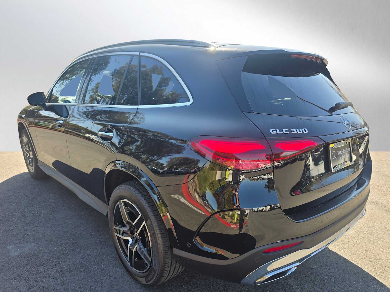 2026 Mercedes-Benz GLC 300 4MATIC® SUV