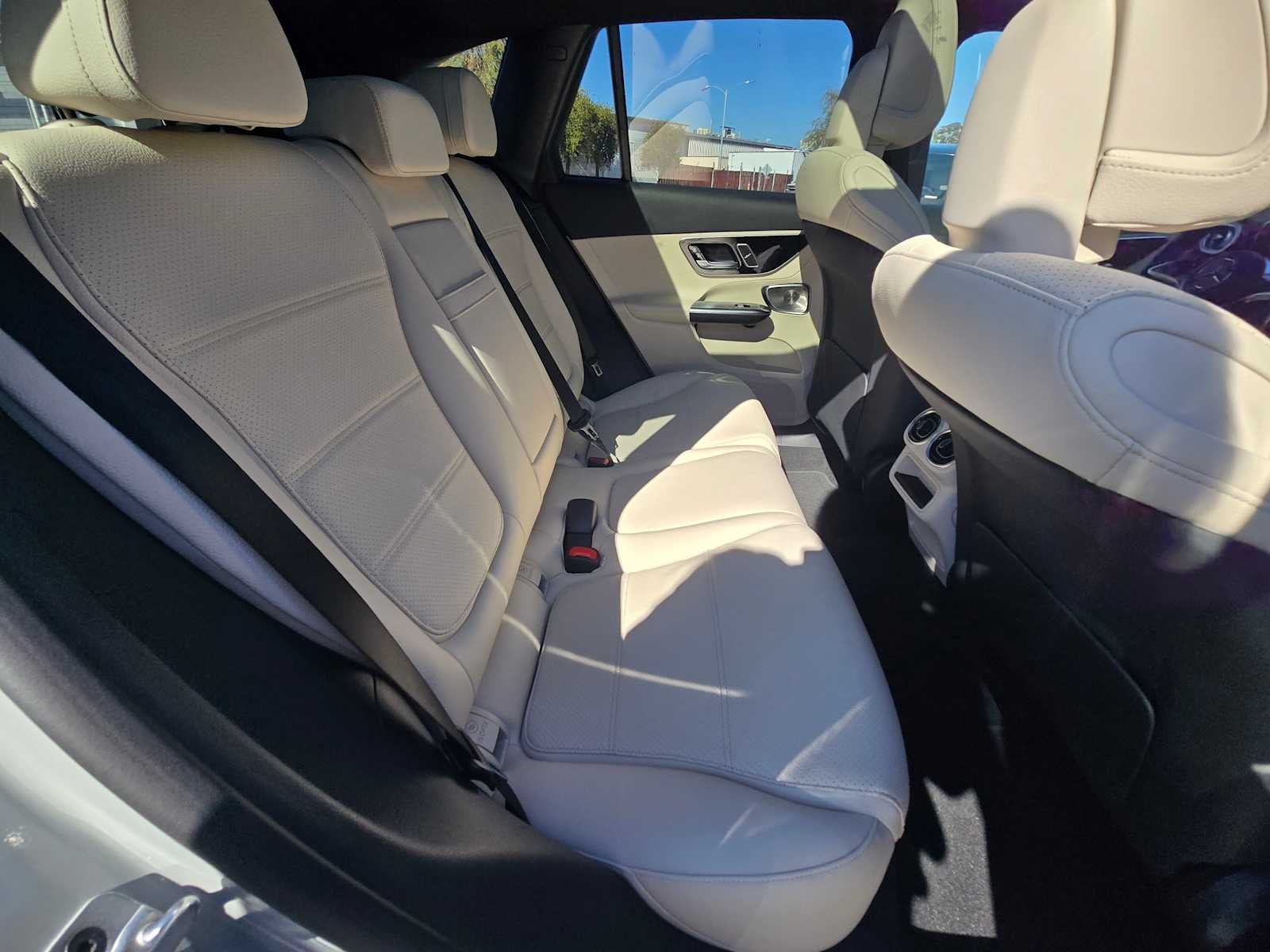 2026 Mercedes-Benz GLC 300 GLC 300