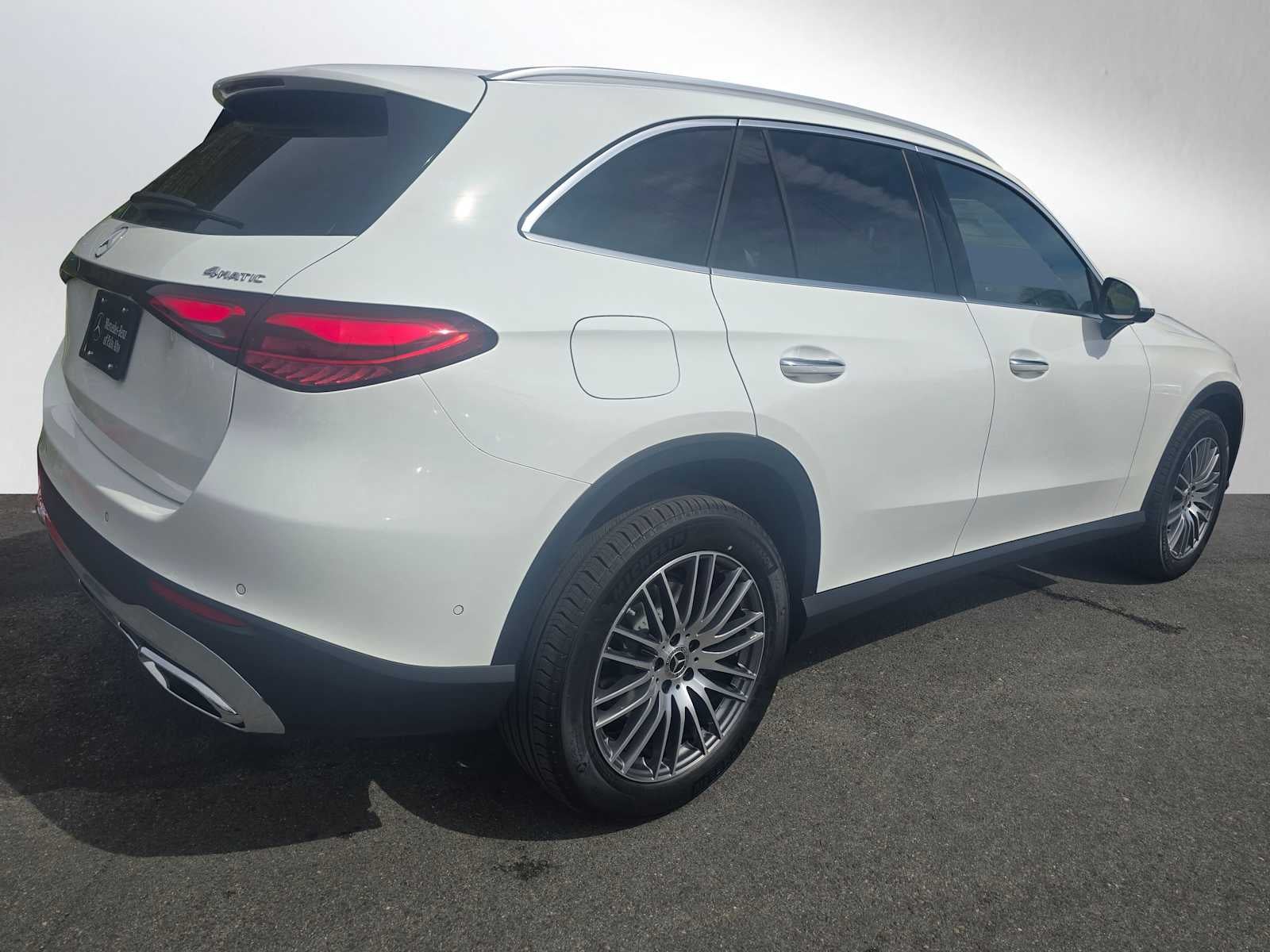 2026 Mercedes-Benz GLC 300 GLC 300