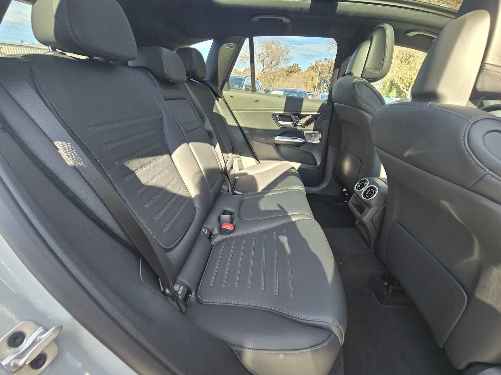 2026 Mercedes-Benz GLC 300 GLC 300