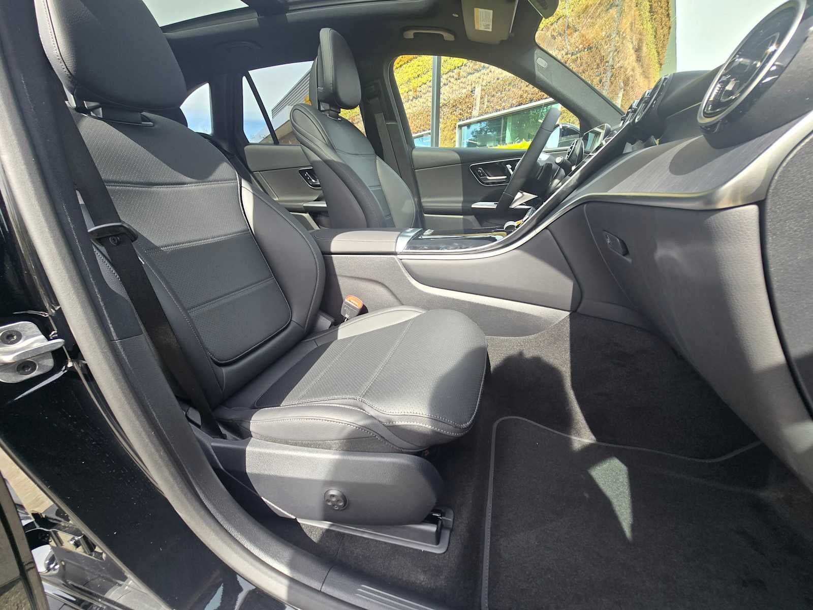 2026 Mercedes-Benz GLC 300 GLC 300