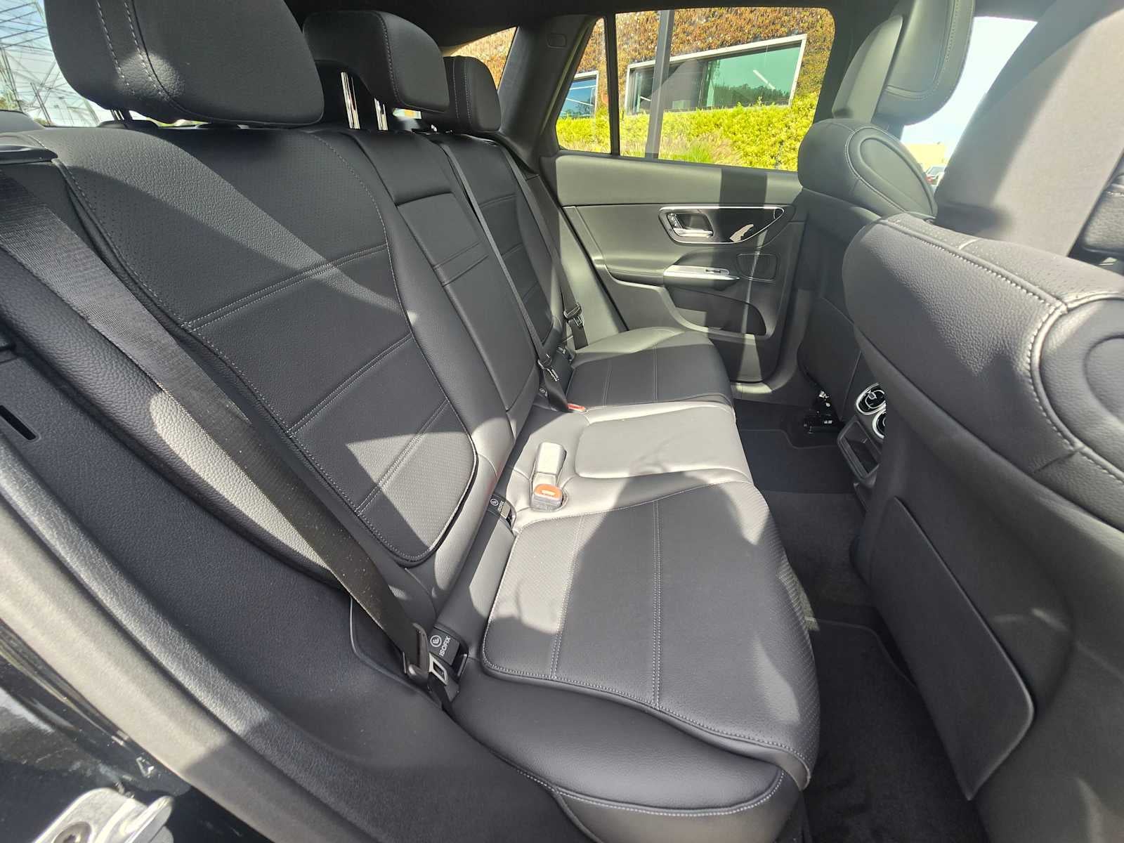 2026 Mercedes-Benz GLC 300 GLC 300