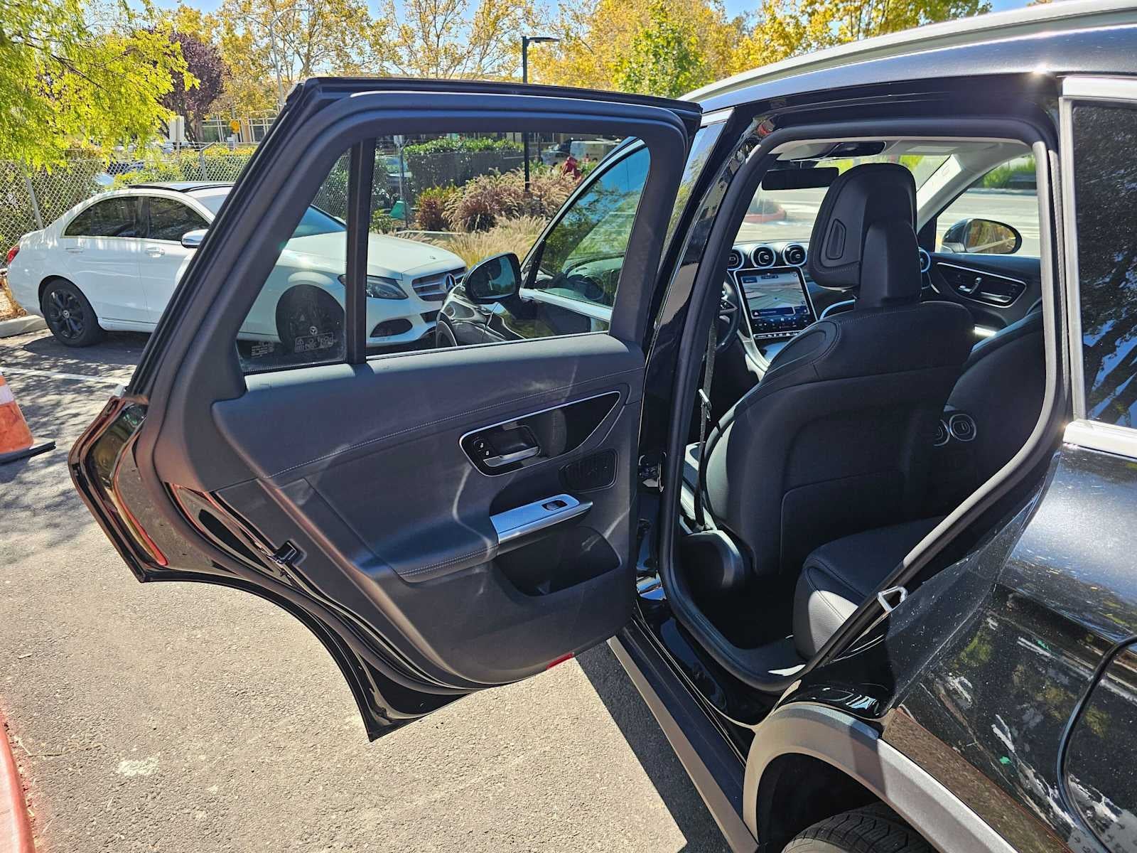 2025 Mercedes-Benz GLC 350e 4MATIC® SUV