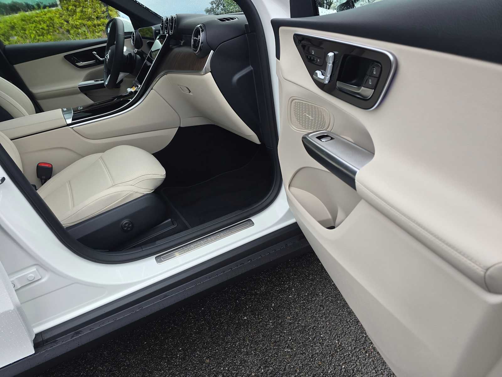 2026 Mercedes-Benz GLC 350e 4MATIC® SUV