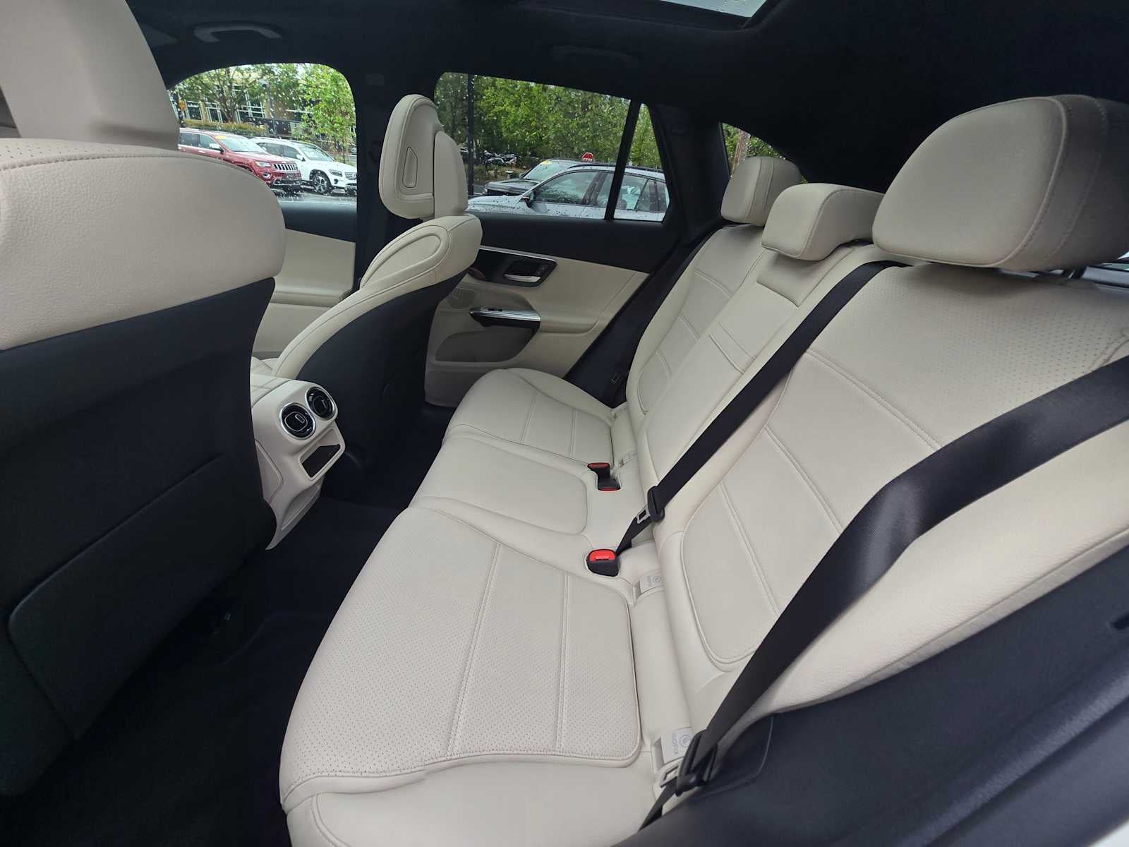 2026 Mercedes-Benz GLC 350e 4MATIC® SUV