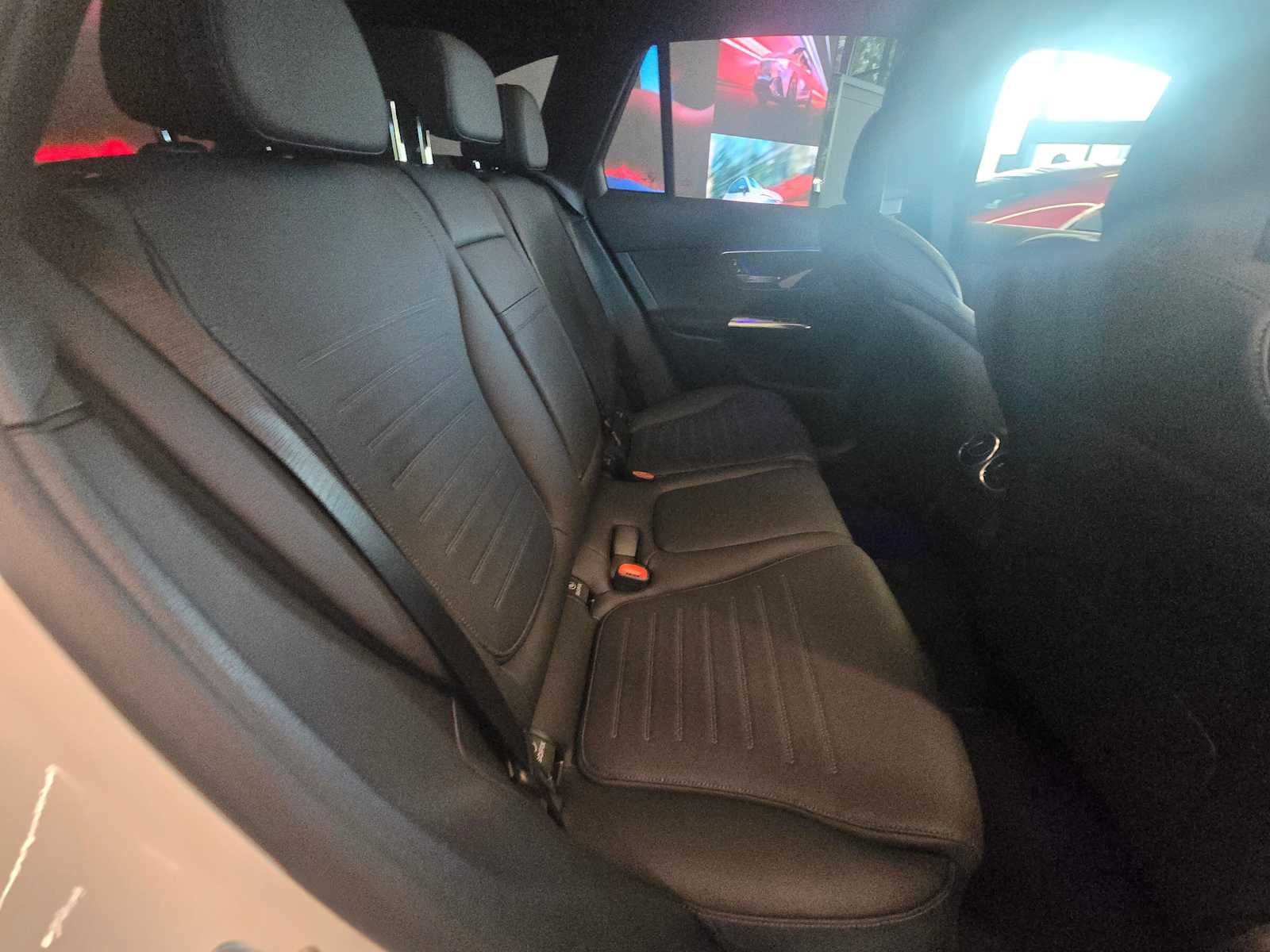 2026 Mercedes-Benz GLC 350e GLC 350e