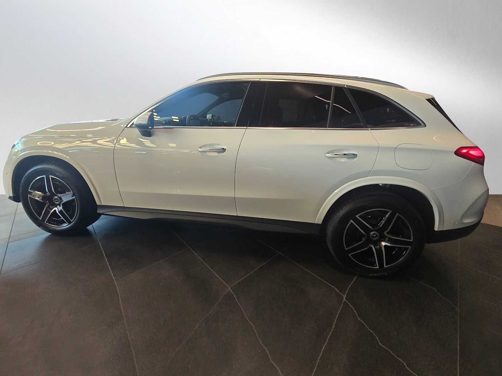 2026 Mercedes-Benz GLC 350e GLC 350e