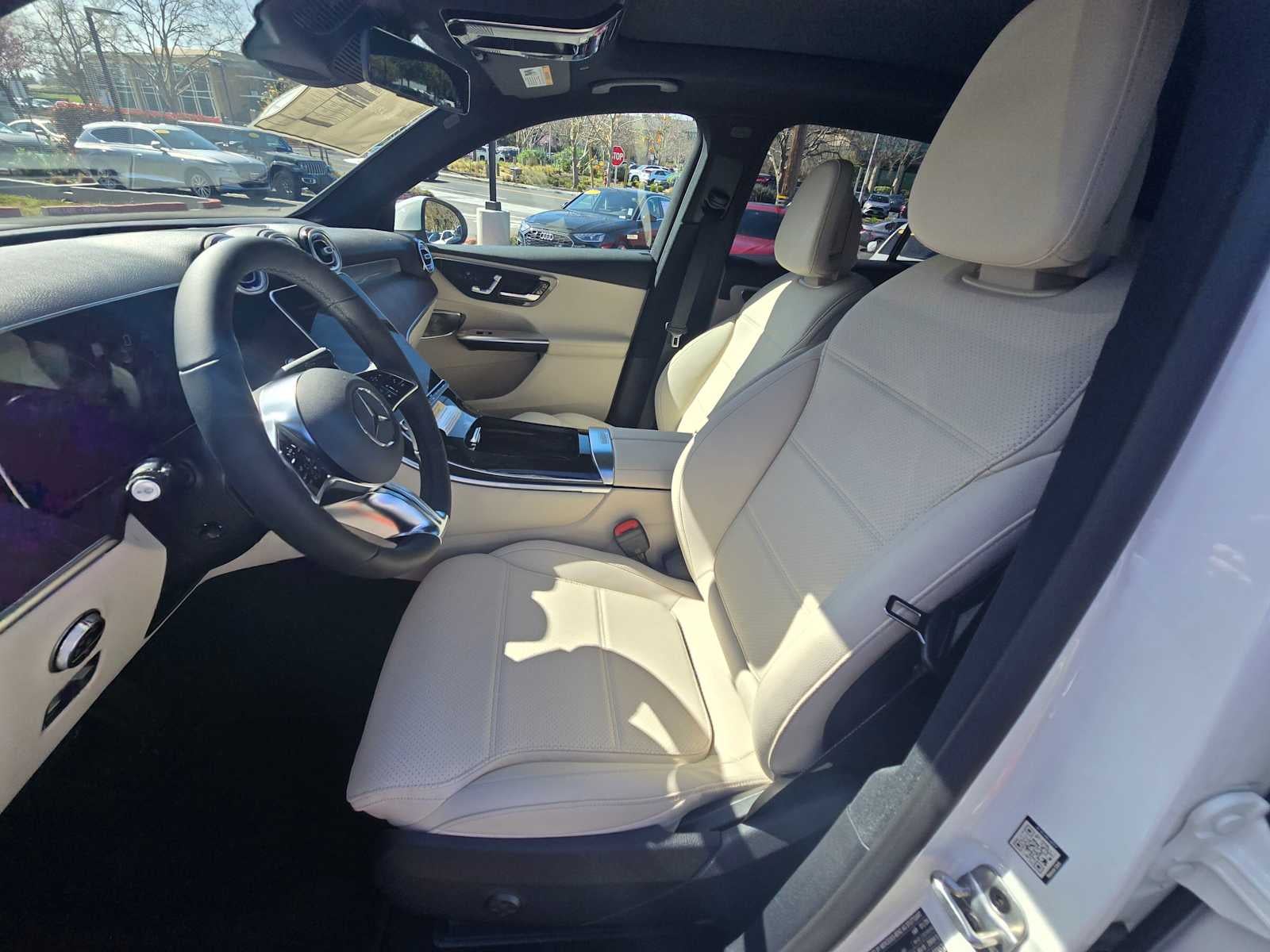 2026 Mercedes-Benz GLC 350e GLC 350e