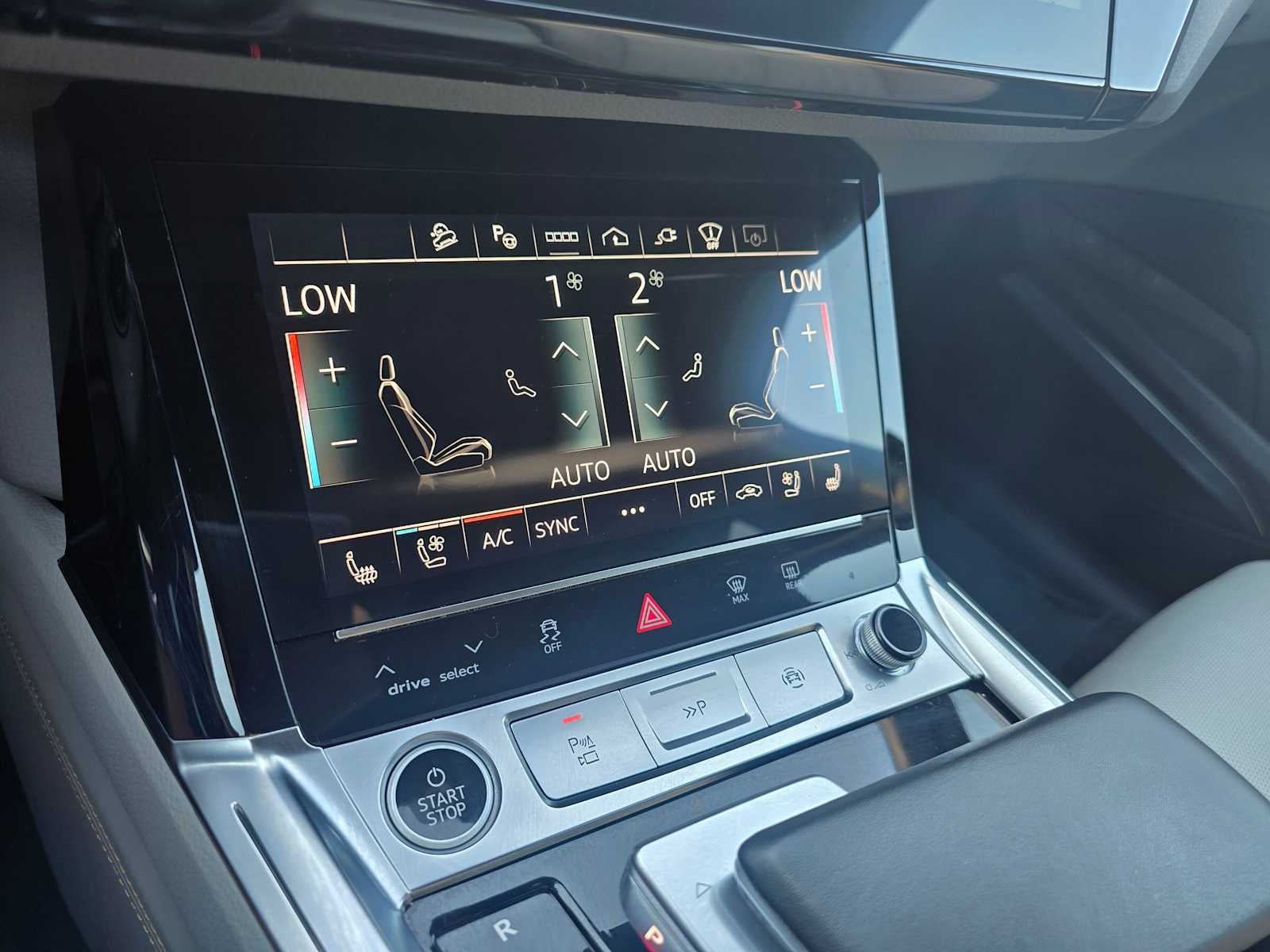 2024 Audi Q8 e-tron Sportback S line Prestige