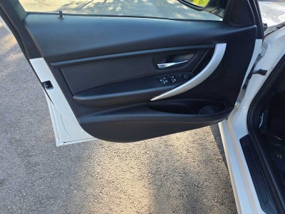 2018 BMW 320i xDrive 320i xDrive