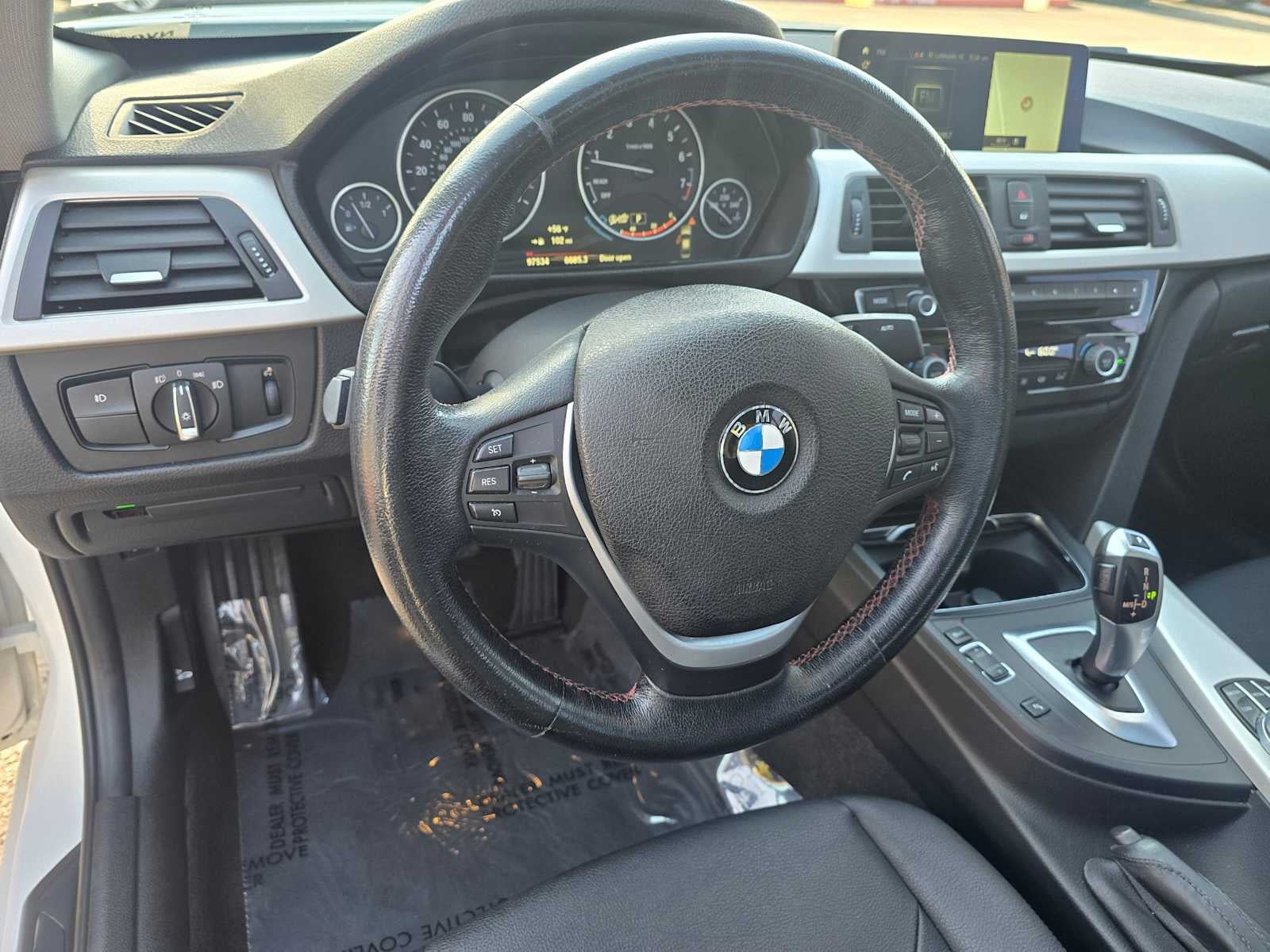 2018 BMW 320i xDrive 320i xDrive
