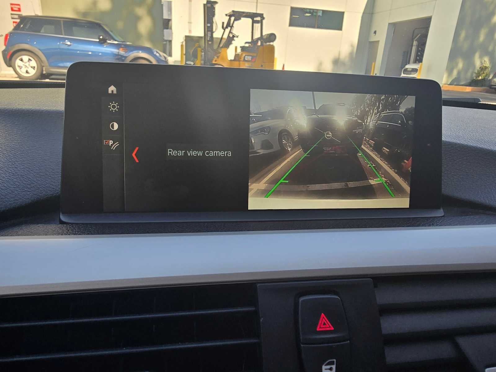 2018 BMW 320i xDrive 320i xDrive