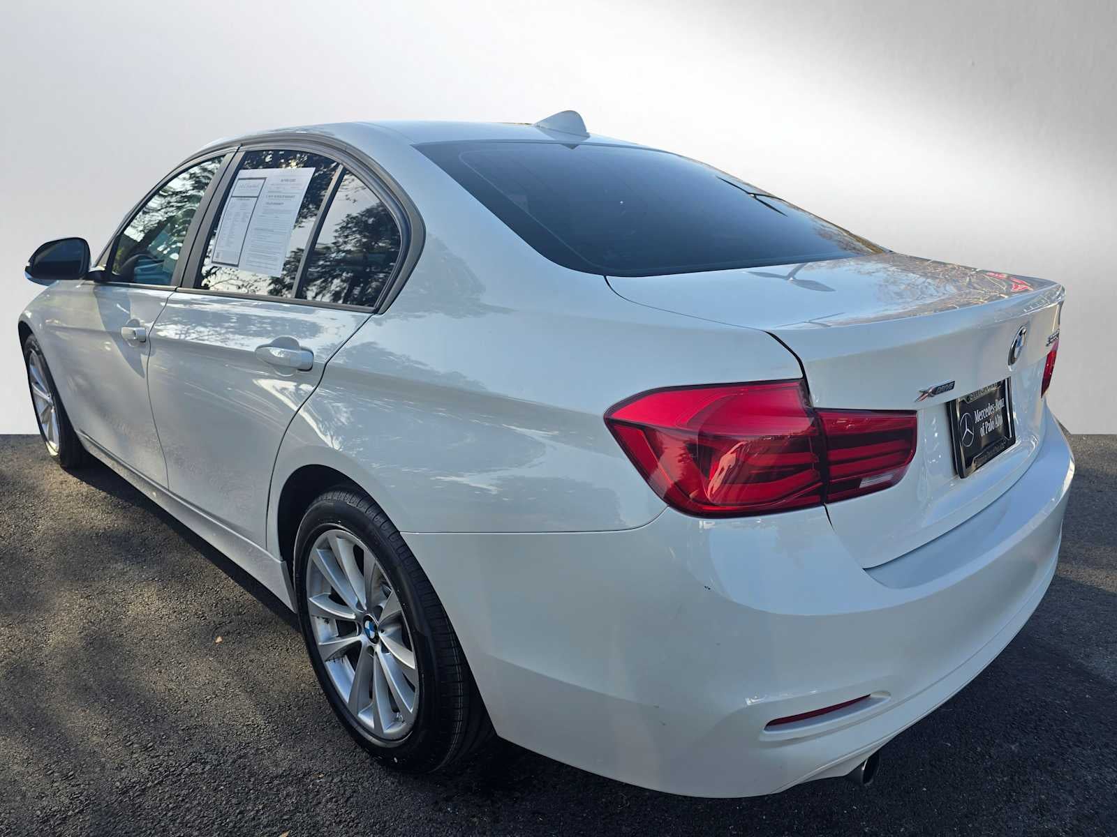 2018 BMW 320i xDrive 320i xDrive