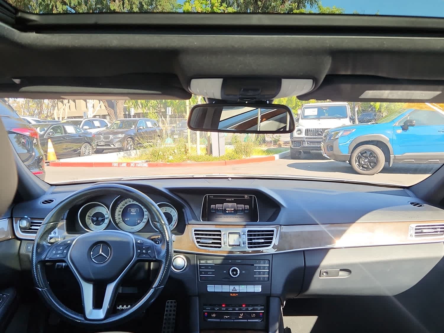 2016 Mercedes-Benz E 350 4dr Sdn RWD