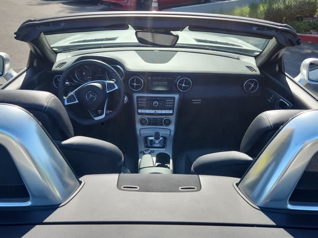 2017 Mercedes-Benz SLC 300 Roadster