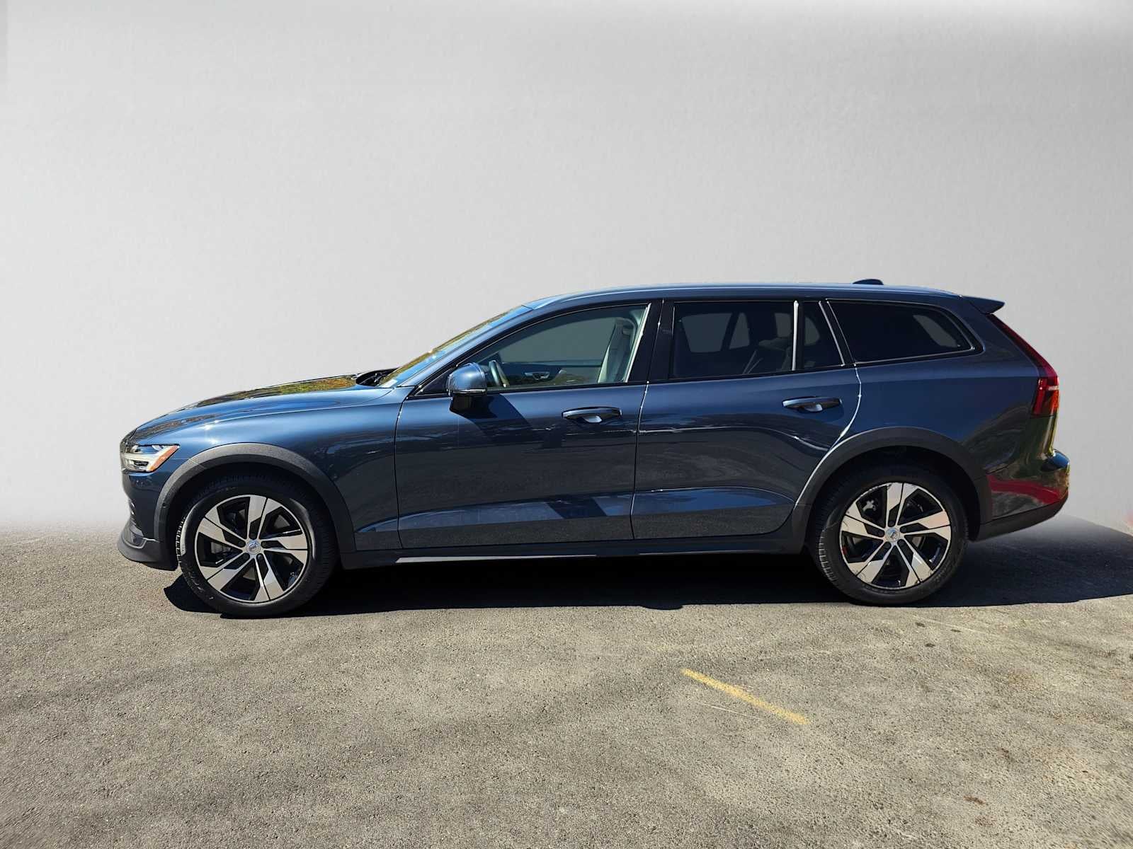 2020 Volvo V60 Cross Country T5 AWD