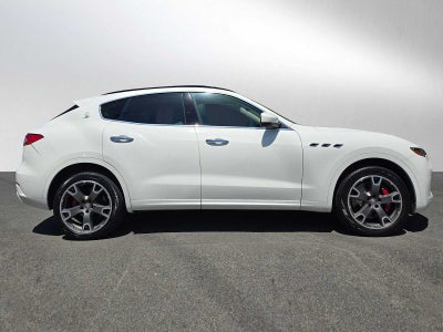 2017 Maserati Levante S